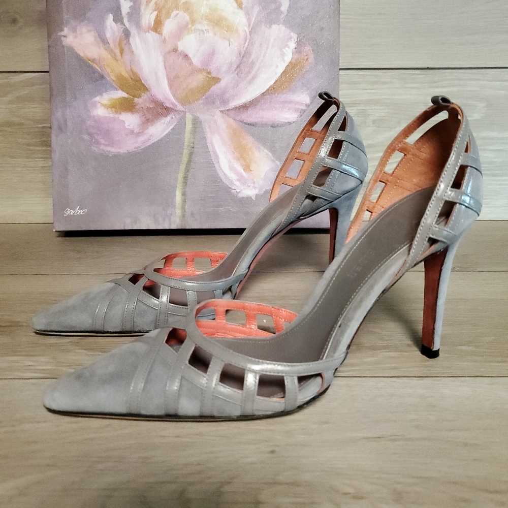 𝗝𝗨𝗗𝗜𝗧𝗛 𝗟𝗘𝗜𝗕𝗘𝗥 Couture Suede Heels